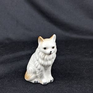 Vintage Brinns bone china cat figure